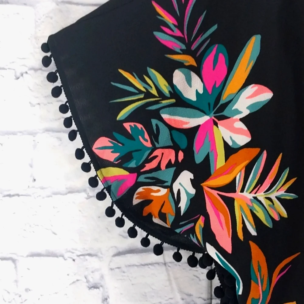 🔵BOGO FREE🔵 Floral Black Kaftan Swim Suit Cover-Up w Pom Poms Sz XL - Picture 2 of 5